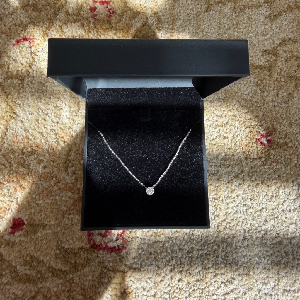 14k White Gold Diamond Necklace 18”